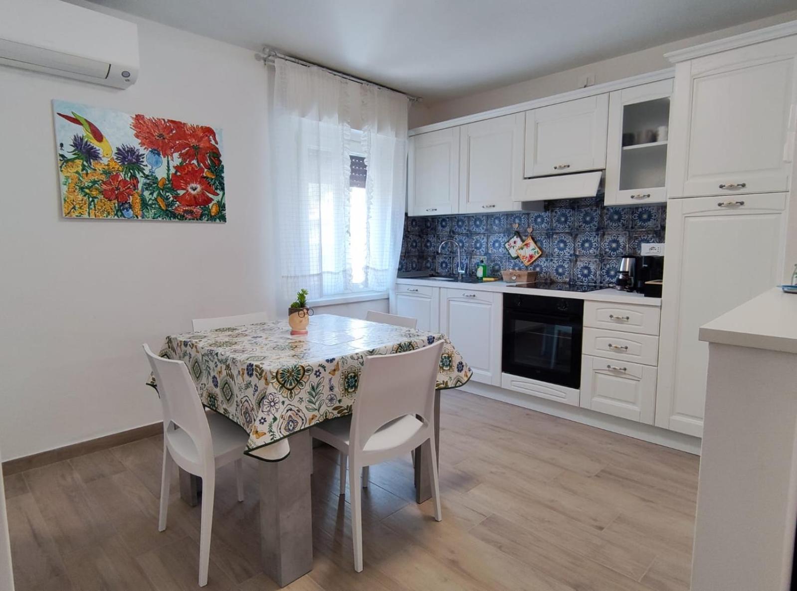 Sweet - Centre Apartment